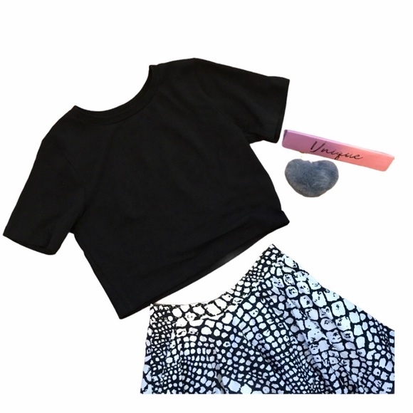 New! White cropped cotton tee shirt - Picture 3 of 3